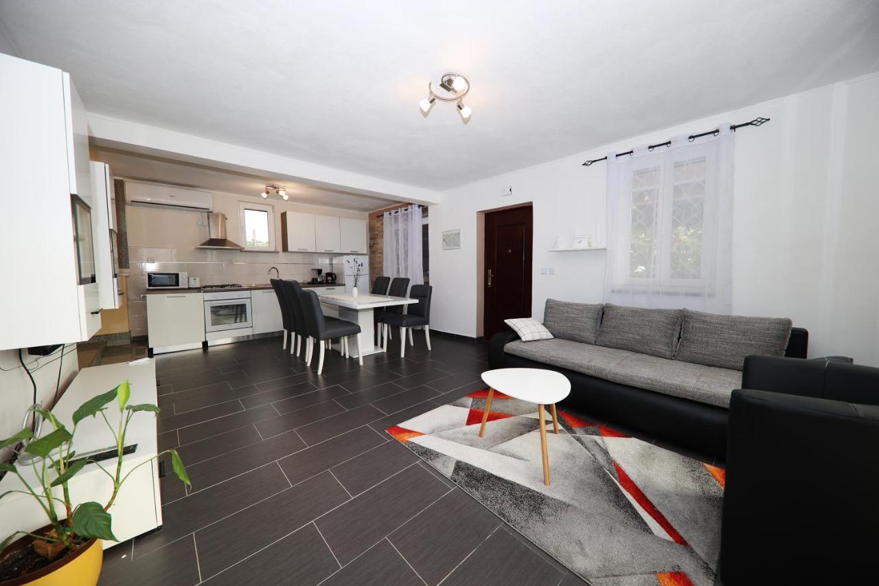 בנקובאץ Country House Korlat מראה חיצוני תמונה